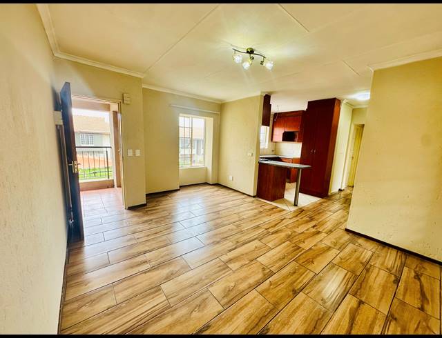 2 BEDROOM APARTMENT FOR SALE IN BRENTWOOD PARK